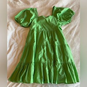 Green puffy dress